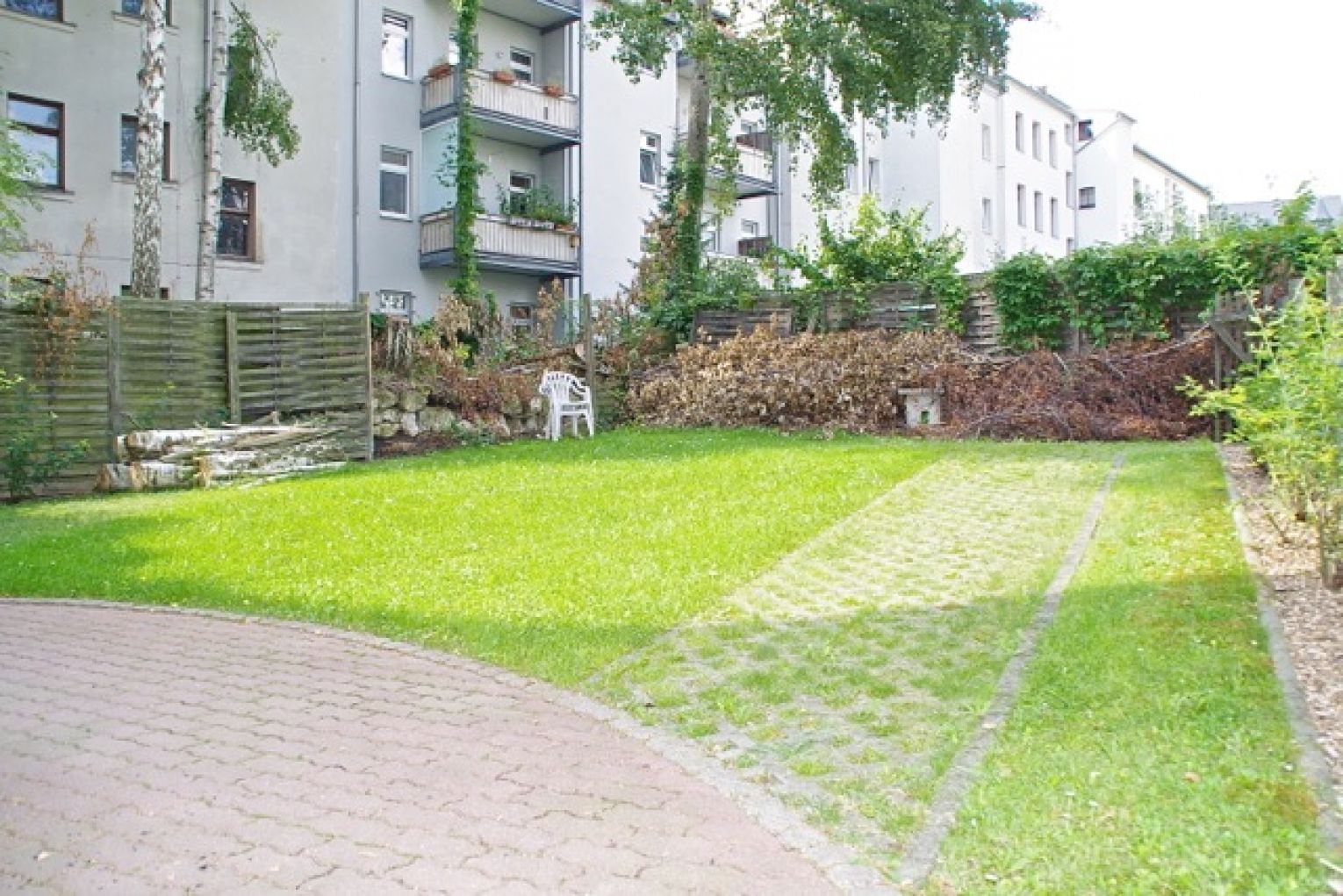 3-Zimmer • Balkon und Einbauküche • Bad mit Wanne • Schloßchemnitz • am Küchwald • ruhige Lage • TOP