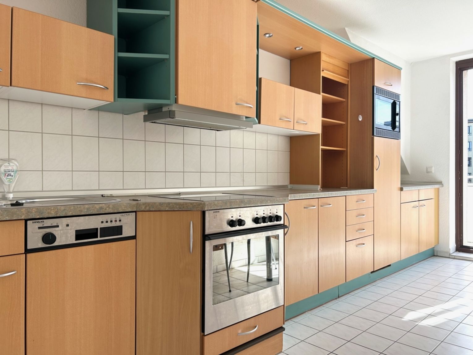 Balkon • Kaßberg • helle 2- Zimmer Wohnung • zur Miete • Einbauküche • Chemnitz