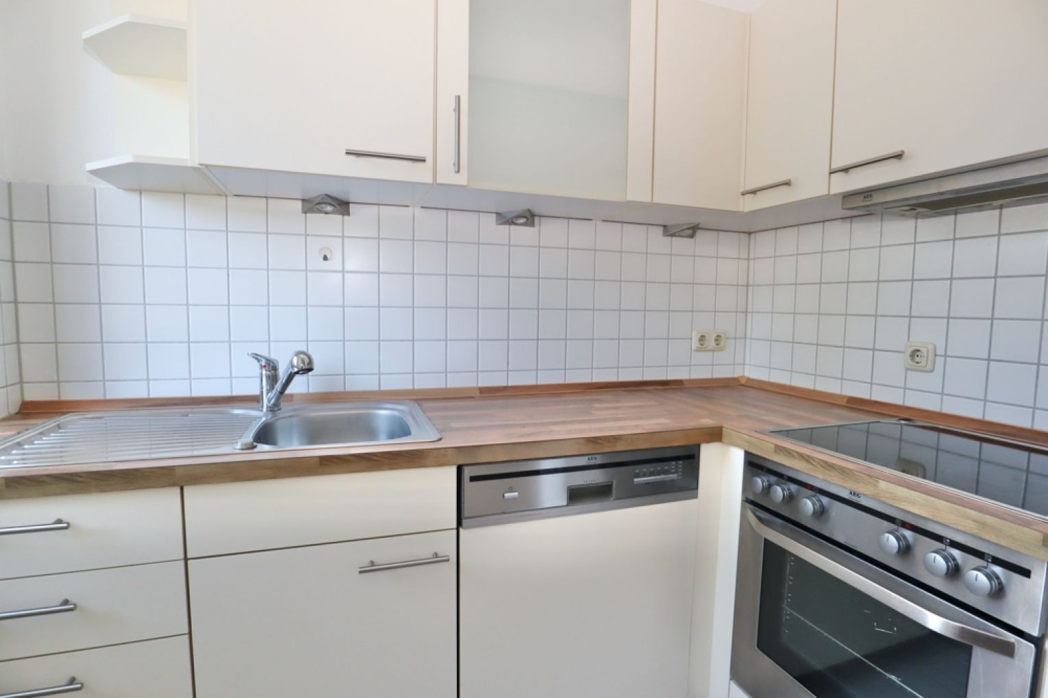 3-Raum Wohnung in Chemnitz • Balkon • Einbauküche • Stellplatz • Altchemnitz • jetzt anrufen