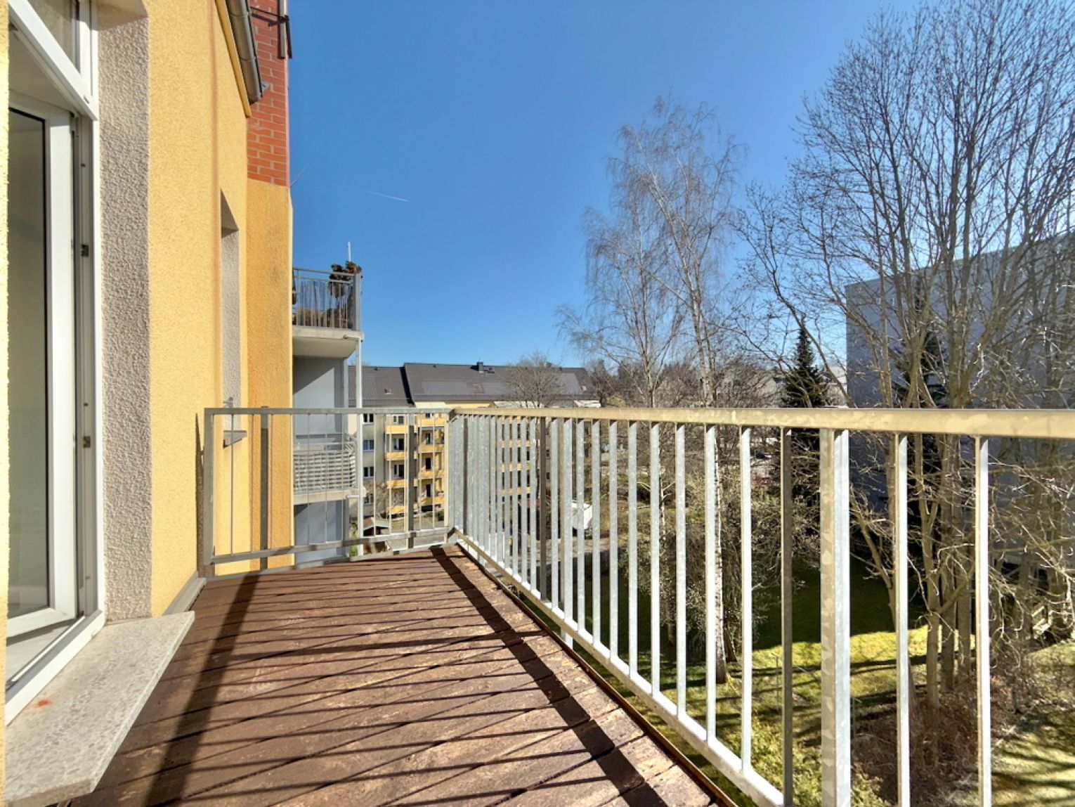 Chemnitz• Bernsdorf • 2 Zimmer • mit Balkon • Tageslichtbad • Stellplatz • schnell sein!