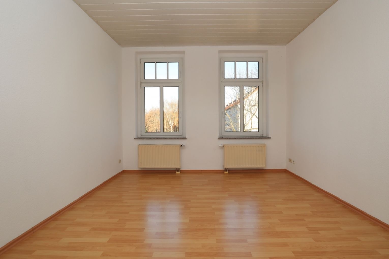 2-Raum • zur Miete • WG-geeignet • mit Einbauküche • Balkon • in Bernsdorf • Chemnitz