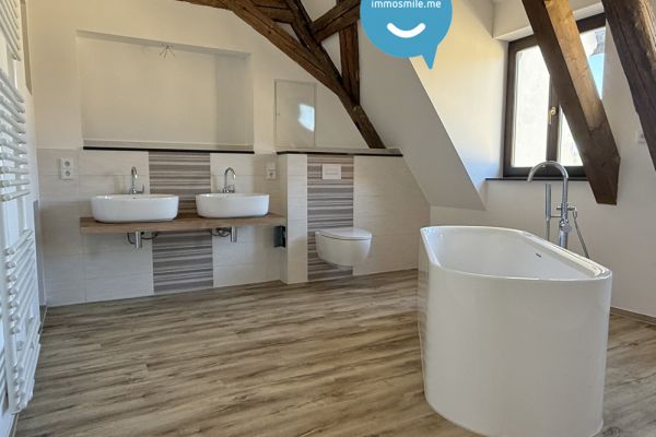 MEGA Ambiente • 4 Zimmer • Fussbodenheizung • offener Wohn-Esbereich • riesiger Balkon • TOP-BAD!