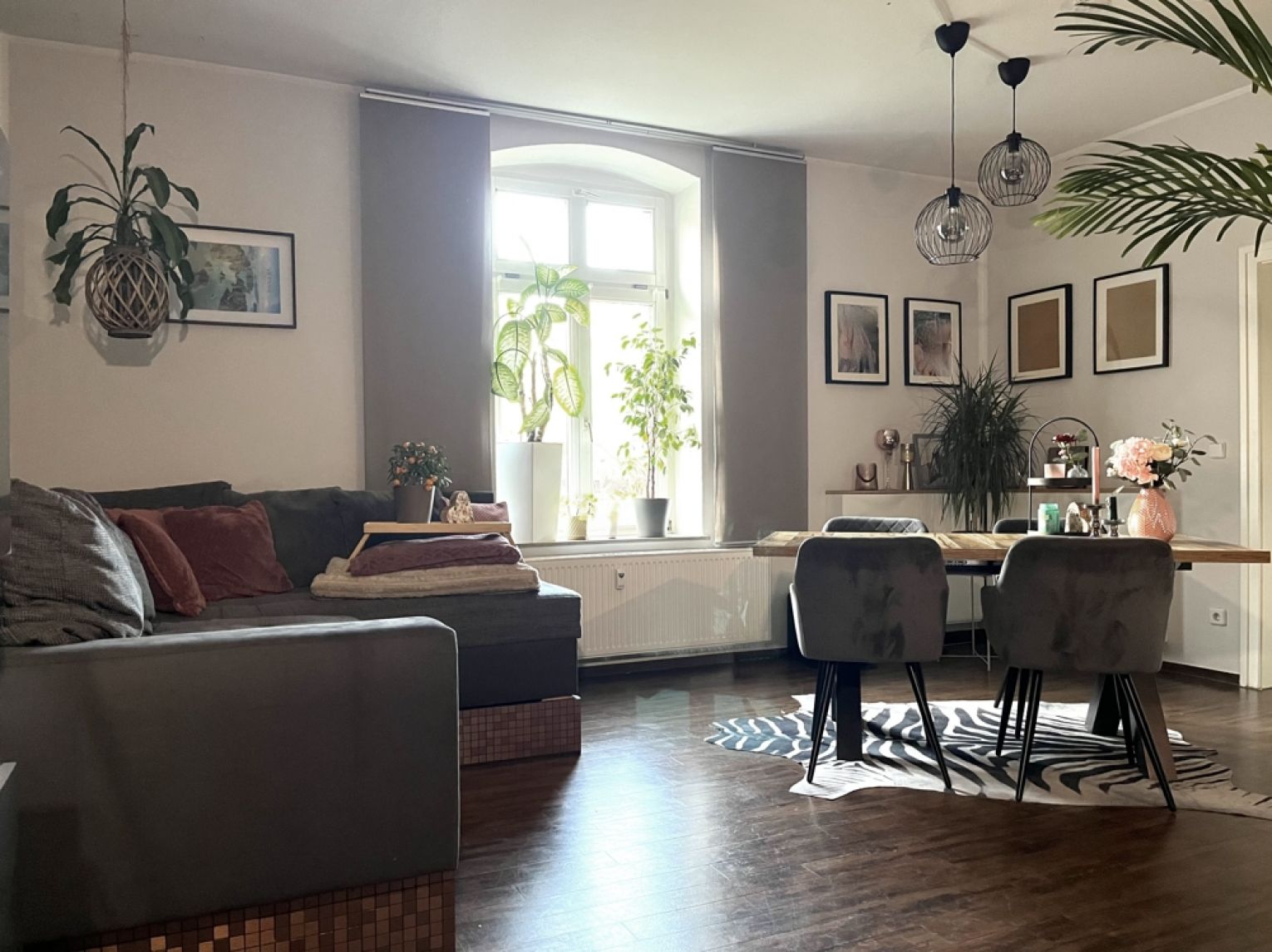 3-Raum Wohnung • Kaßberg • offene Küche • großer Balkon • Stellplatz • in Chemnitz • schnell sein