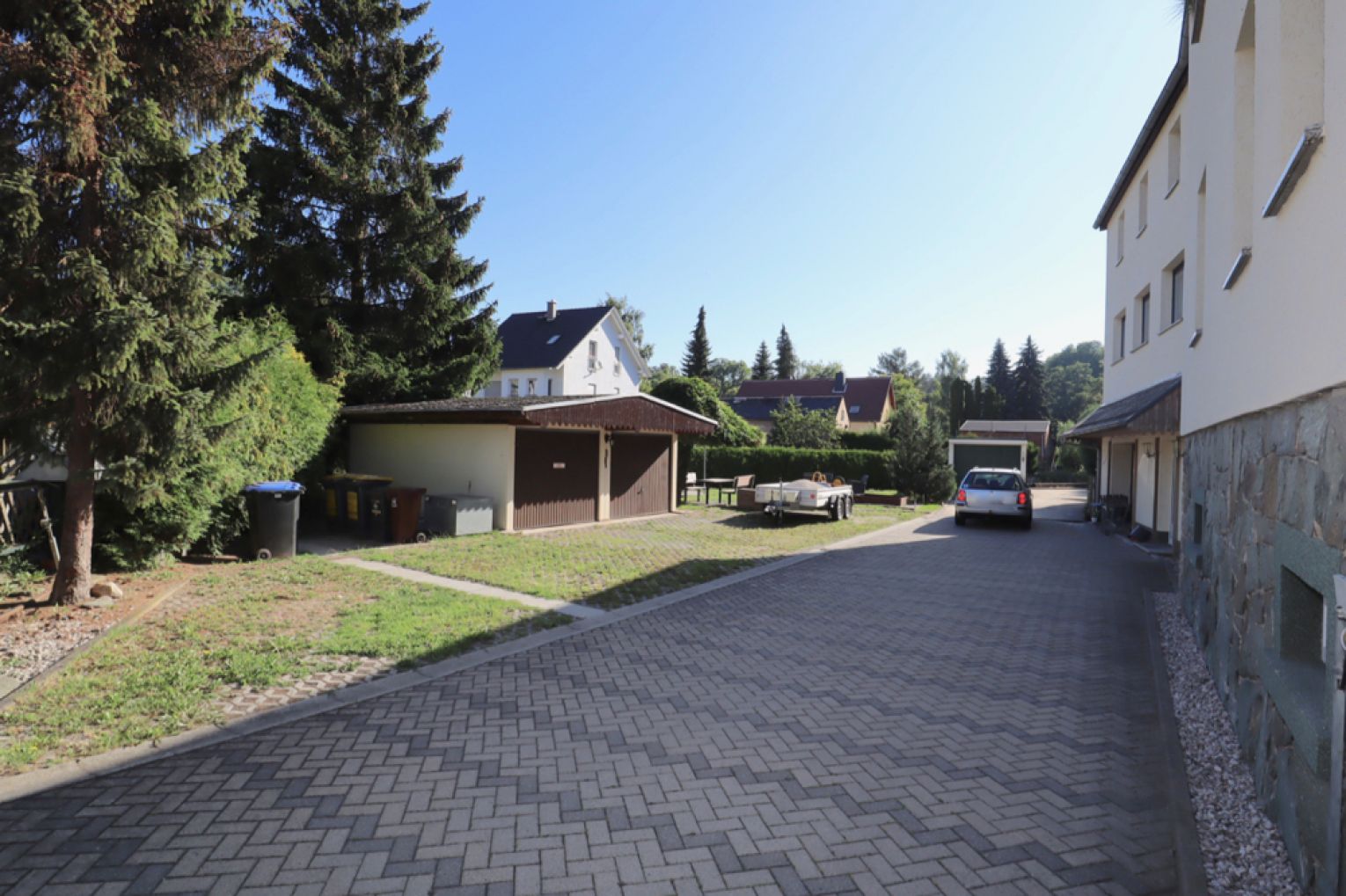Harthau • 2 Raum Wohnung • neuer Fußboden • mit Küche • sofort anschauen • ruhige Lage • Chemnitz