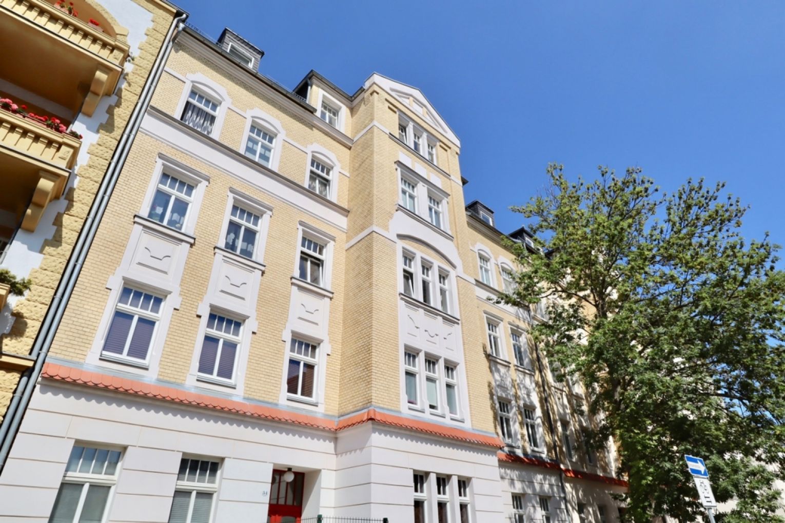 Kaßberg • jetzt schnell sein • 2-Zimmer • mit Balkon • Einbauküche •  MIETEN • bald wieder frei!