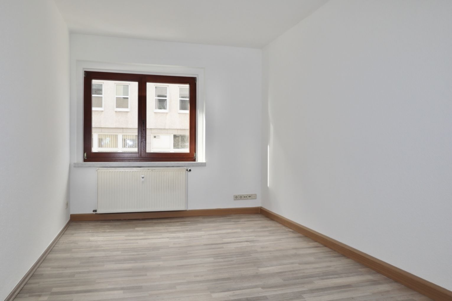Einbauküche • 2-Raum Wohnung • in Chemnitz • neues Bad • Sonnenberg • saniert • schnell sein