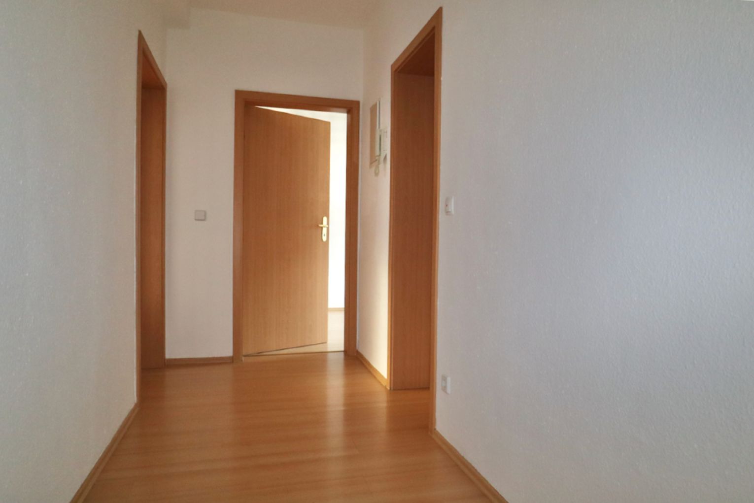 3-Raum Wohnung • Uni Nähe • Balkon • zentrale Lage • in Chemnitz • Bernsdorf • jetzt anrufen 