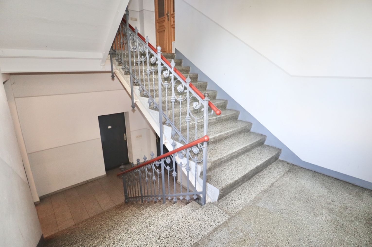 Sonnenberg • 3-Zimmer • Mietwohnung • Einbauküche • in Chemnitz • neues Laminat • modern • ruf an!