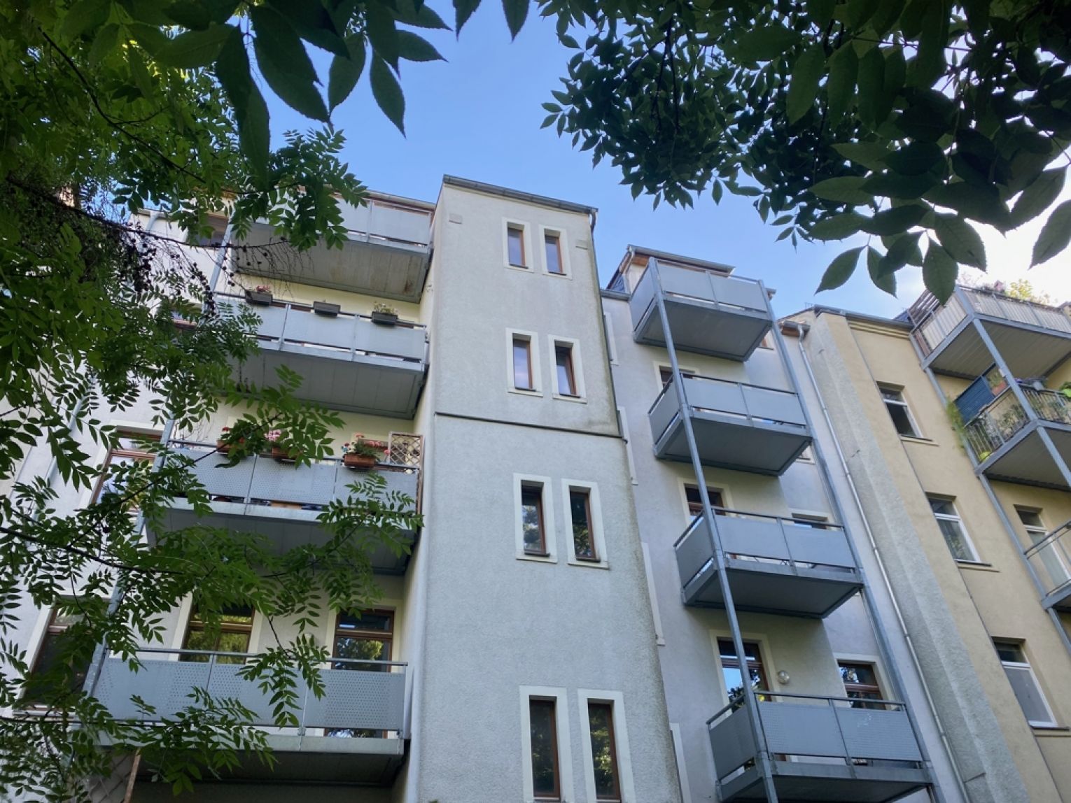 Eigentumswohnung • auf dem Kaßberg • in Chemnitz • 4 Zimmer • vermietet • mit Balkon • jetzt kaufen!