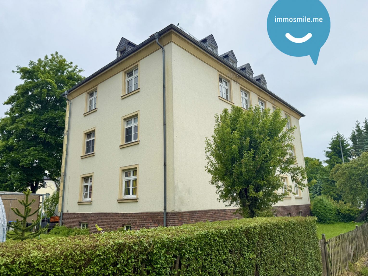 3-Raum Wohnung • Tageslichtbad • Wohnküche • Weiße Türen • Laminat • Reichenbrand • Anschauen!?