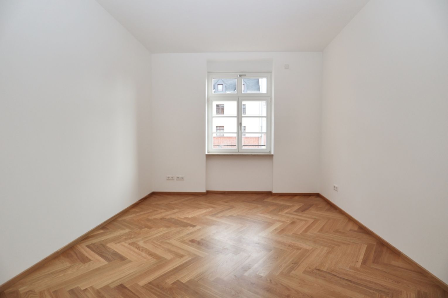 Erstbezug • 4-Raum • in Chemnitz • Balkon • Fußbodenheizung • Parkett • zur Miete • Lutherviertel