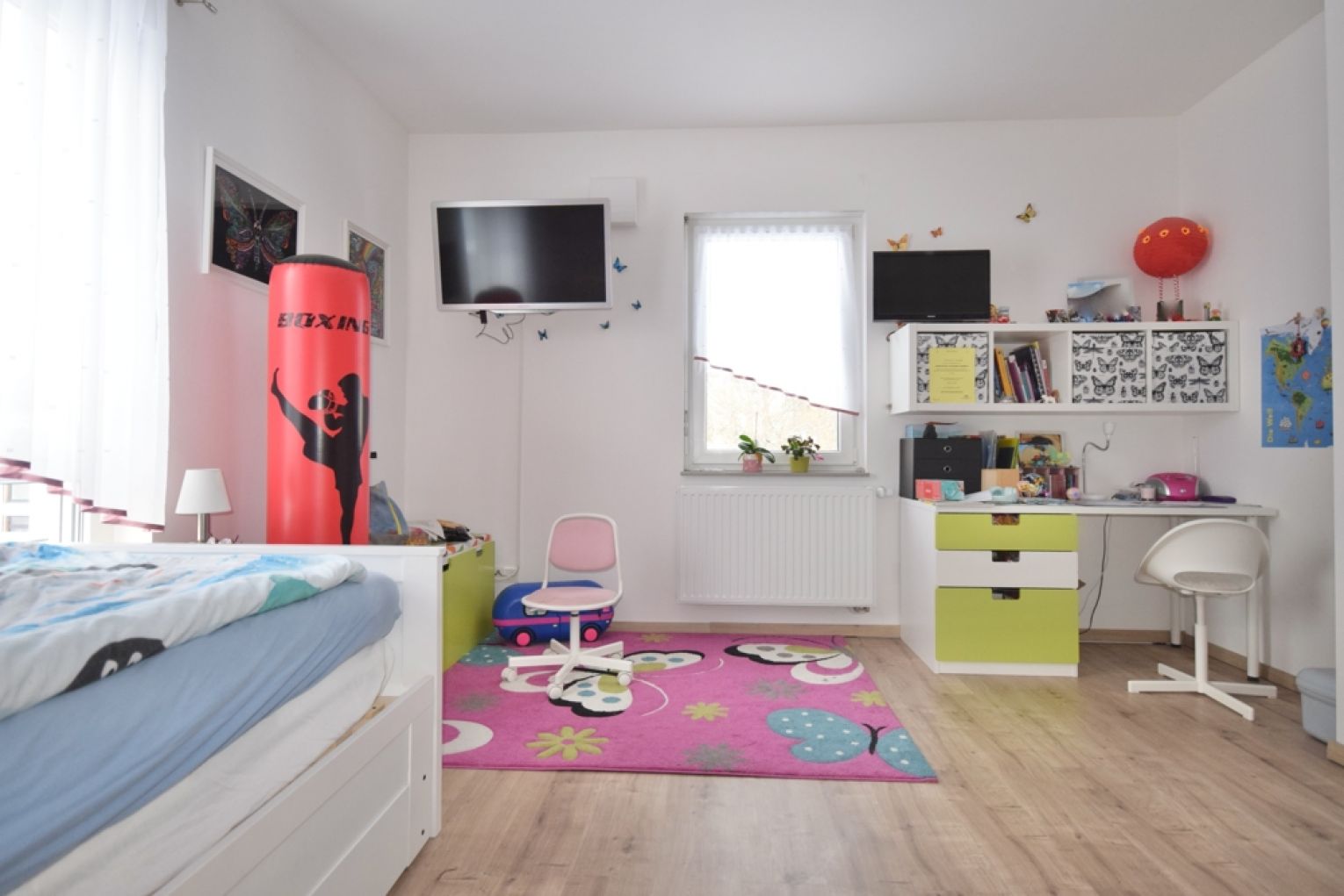 Fast neues Einfamilienhaus • 4 Zimmer • Doppelcarport • 909qm Grund • ab Mai beziehbar • KFW50