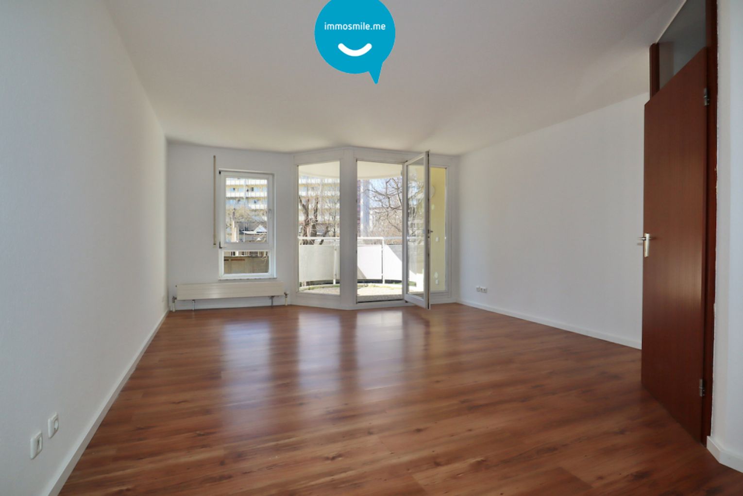 2 Zimmer • mit Loggia • Aufzug • Tiefgarage • am Uni-Campus • zur Miete • ab sofort frei!