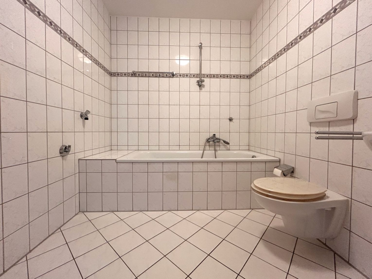 Altendorf • 2-Raum Wohnung • in Chemnitz • Balkon • zur Miete • Stellplatz • jetzt anschauen