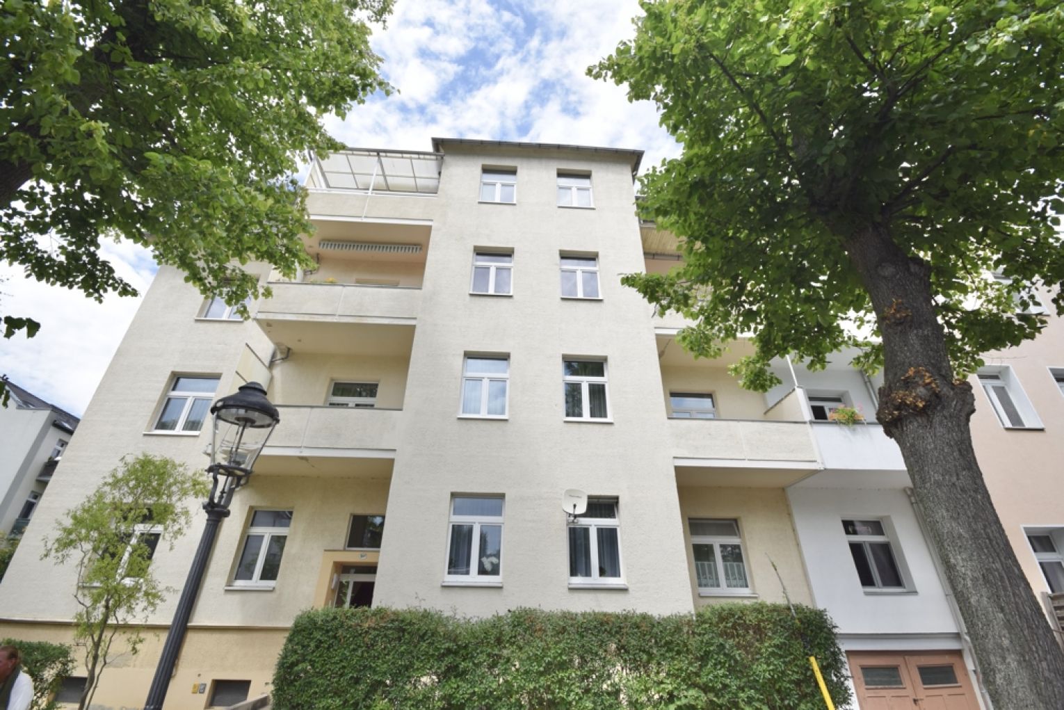 Kappel • 4-Raum • Wintergarten • Tageslichtbad mit Dusche • Balkon • Laminat • ruhige Lage • Mieten!