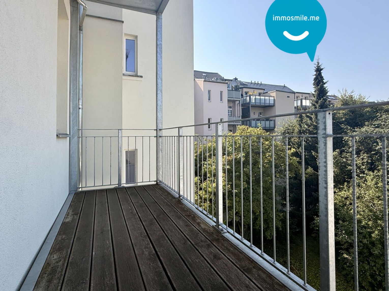 2 Zimmer • Bad mit Wanne • Laminat • Balkon • schöner Garten und tolle Hausgemeinschaft