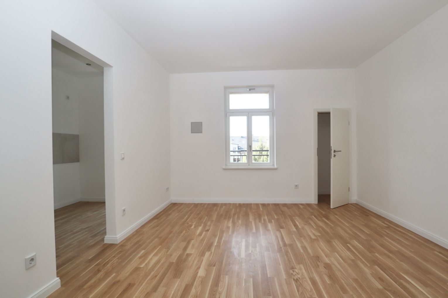 Balkon • 3-Raum Wohnung in Chemnitz • Fußbodenheizung • Erstbezug • Hilbersdorf • schnell sein