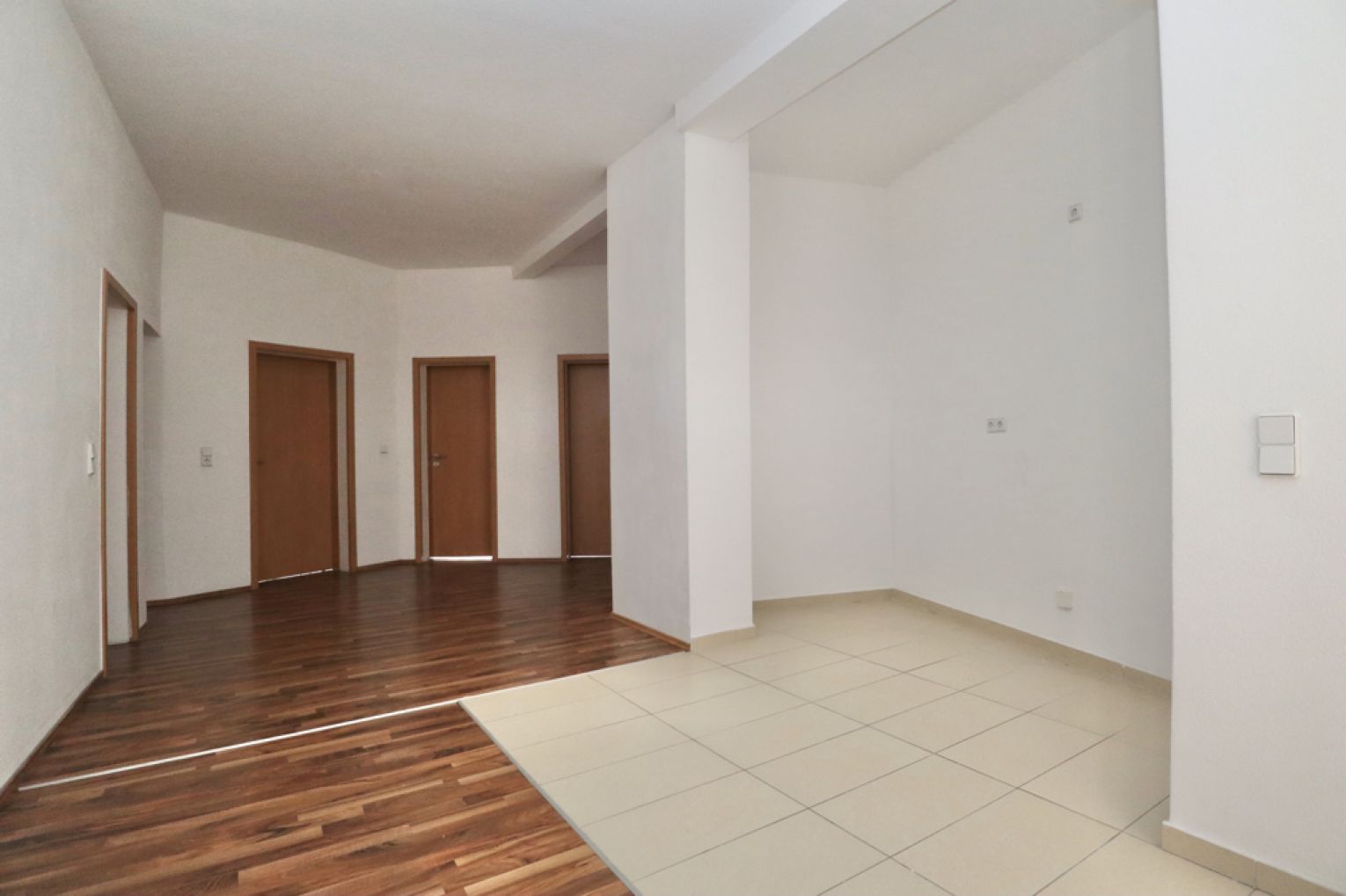 4-Zimmer • Mietwohnung • individuell • Chemnitz • Zentrum • Tageslichtbad • modern • jetzt anrufen