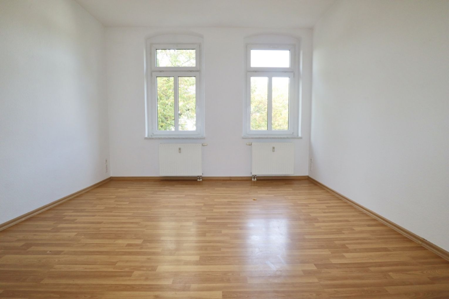 Gutschein • 3-Raum Wohnung • Balkon • Einbauküche • Sonnenberg • jetzt mieten • Kaltmietfrei