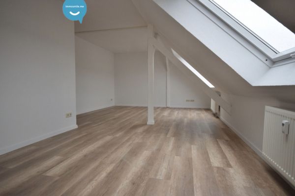 TOP • Laminat • 2-Zimmer • Laminat • riesiges Wohnzimmer • Wanne • gleich anschauen • Chemnitz
