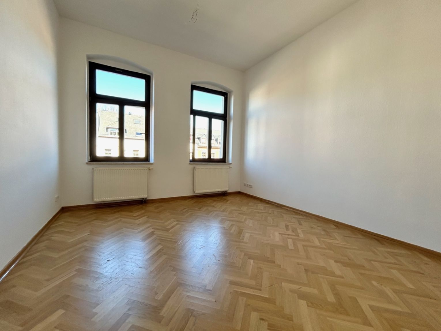 Kaßberg • helle 1- Zimmer Wohnung • zur Miete • Einbauküche  • Chemnitz