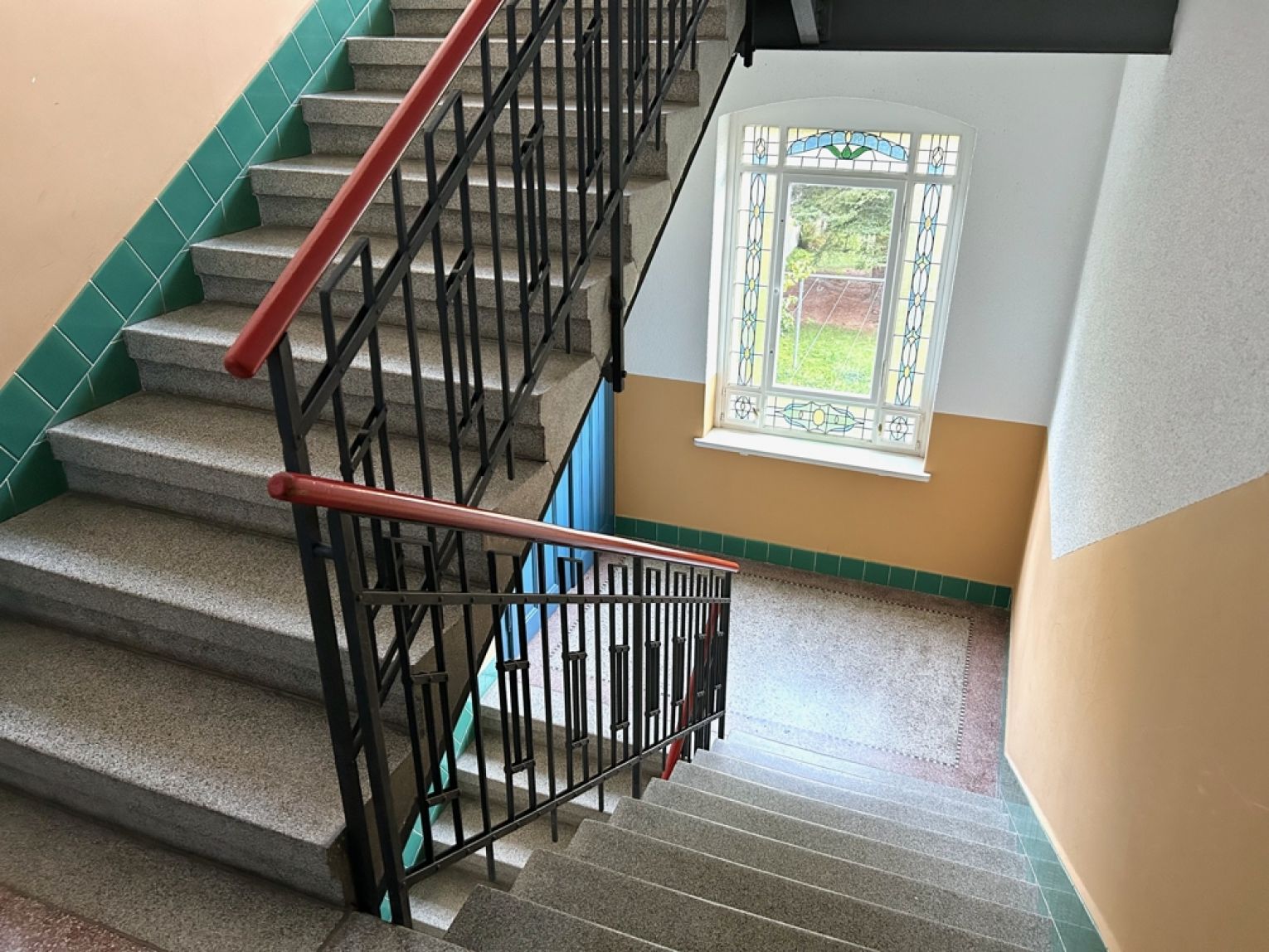 2-Zimmer • Eigentumswohnung • mit Balkon • vermietet • Altendorf • jetzt Exposé anfordern