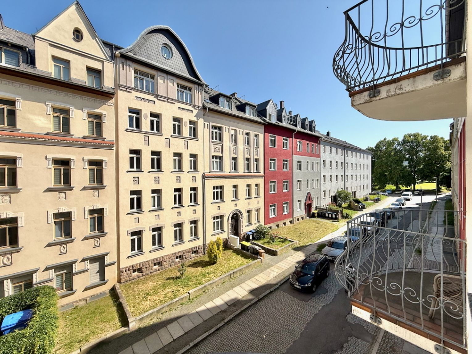 1-Zimmer • Chemnitz • Uni-Nähe • Einbauküche • Balkon • Studenten-Wohnung • Lutherviertel