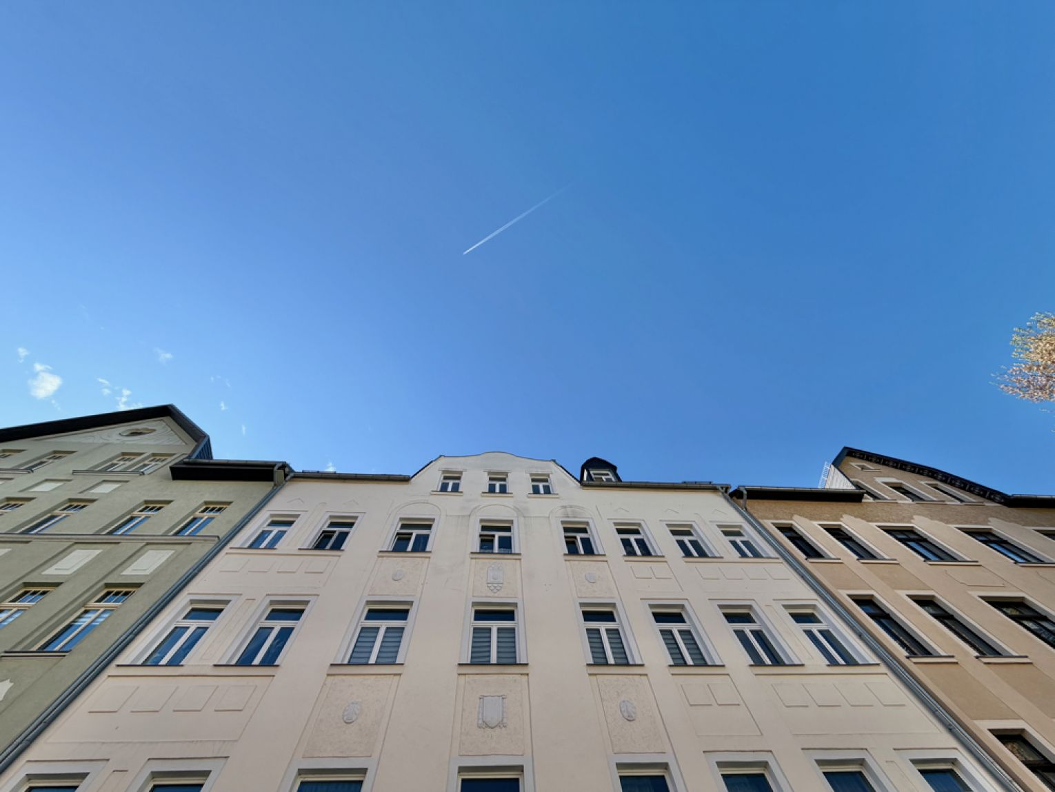 Eigentumswohnung • in Chemnitz • auf dem Kaßberg • vermietet • 2 Zimmer • mit Balkon • zum Kauf