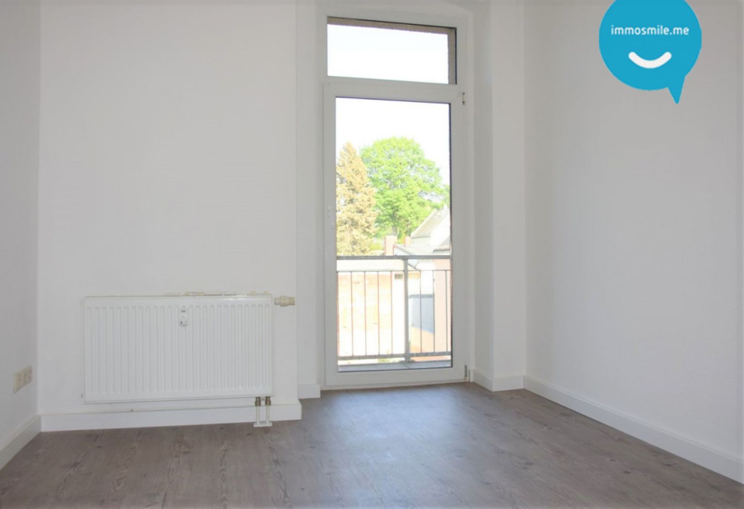 3-Zimmer • Limbach-Oberfrohna • zentrumsnah • mit Balkon • Laminat • Stellplätze • jetzt mieten!
