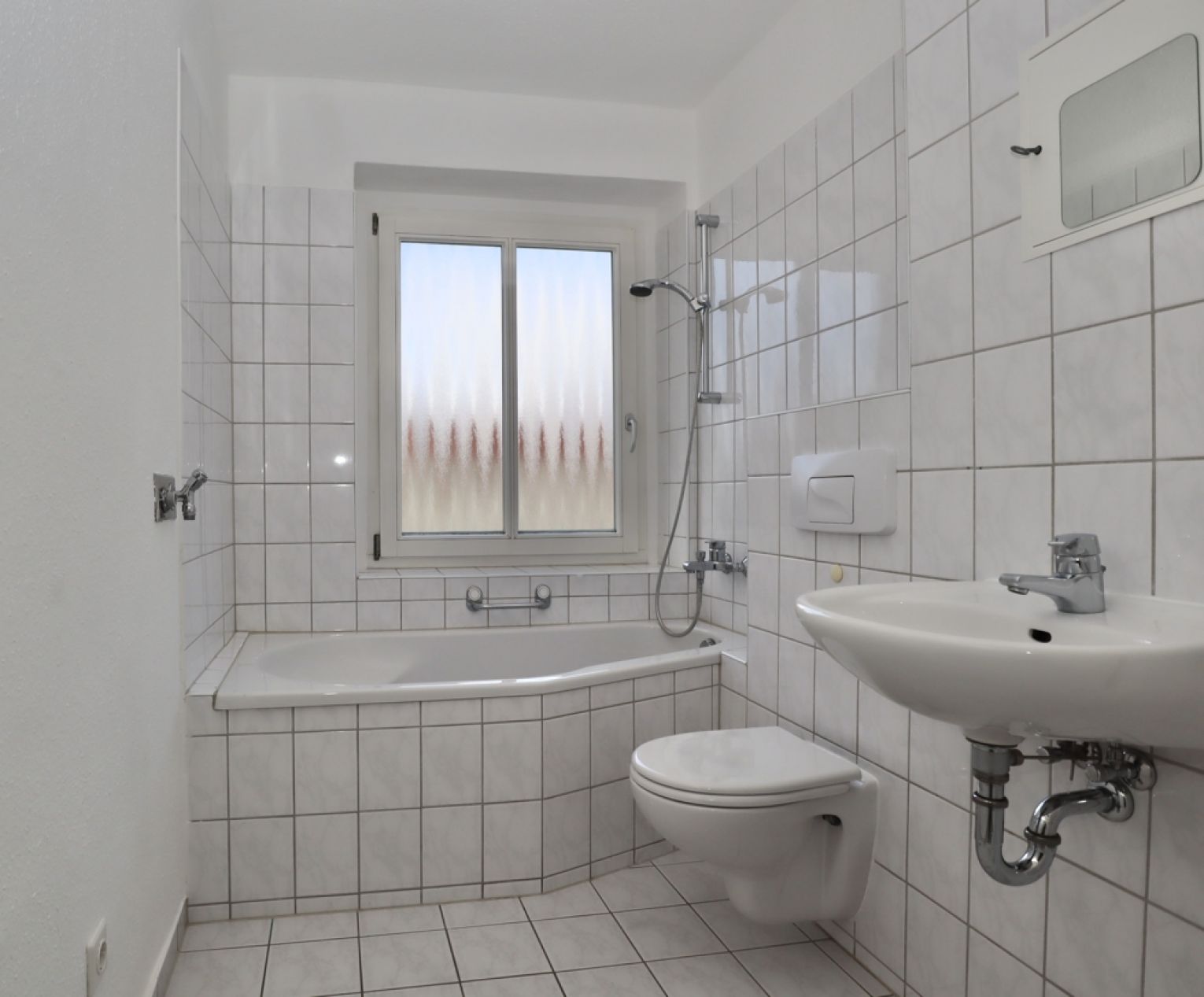3 Zimmer • Einbauküche • Tageslichtbad • Miete • im Lutherviertel • jetzt Termin vereinbaren