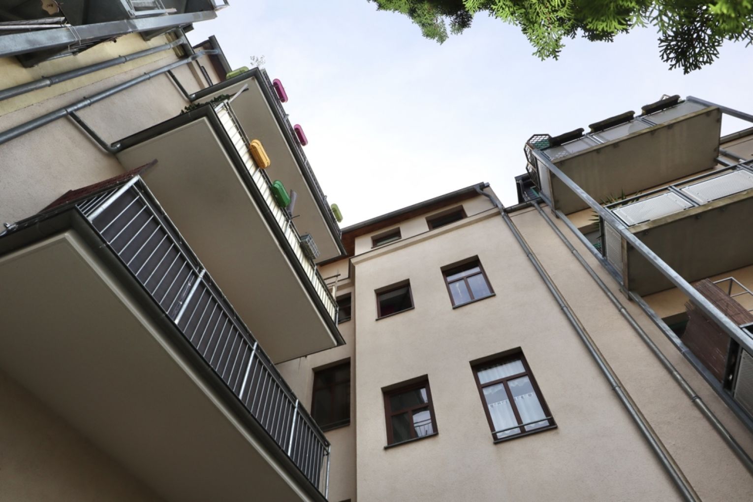 Altendorf • Chemnitz • 4- Zimmer • Stellplatz • Balkon • Einbauküche • Erdgeschoss • zum Kauf