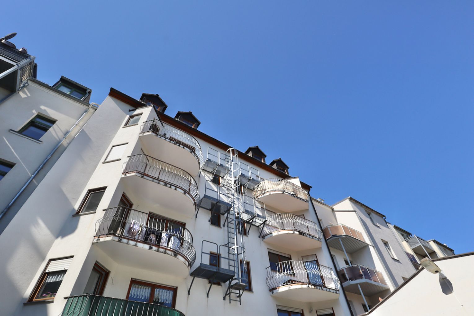 1- Zimmer • Balkon • Einbauküche • Studentenwohnung • Lutherviertel • in Chemnitz • jetzt mieten