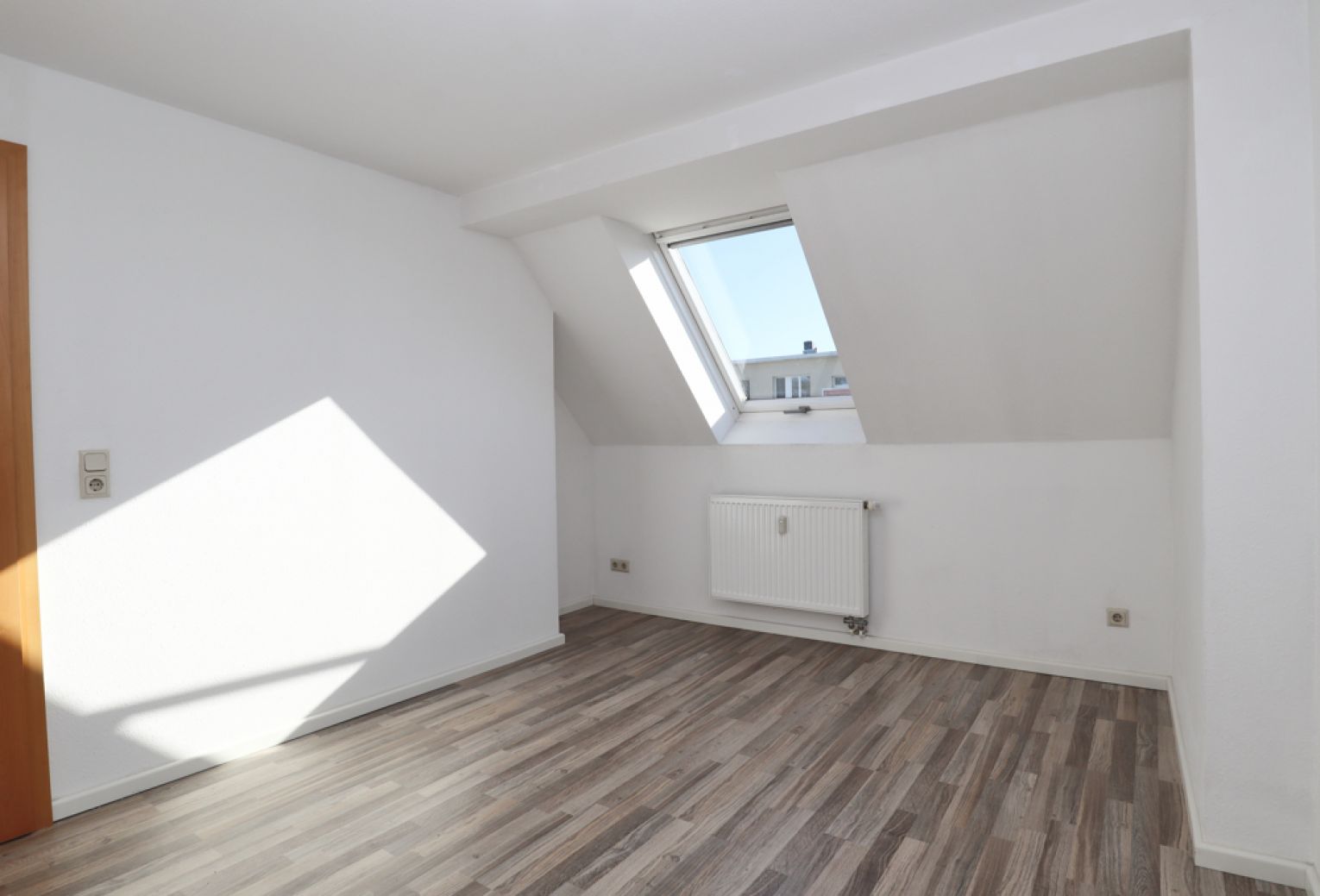 Chemnitz • Einbauküche • zur Miete • Balkon • 3-Raum Wohnung • Yorckgebiet • jetzt anrufen