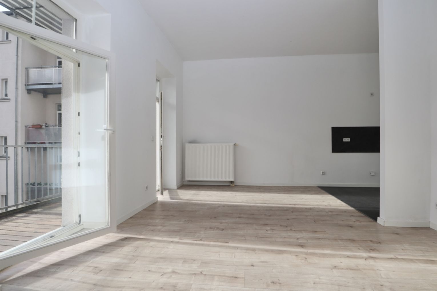 Balkon • Kaßberg • helle 2- Zimmer Wohnung • zur Miete • modern, offenes Wohnen • Chemnitz