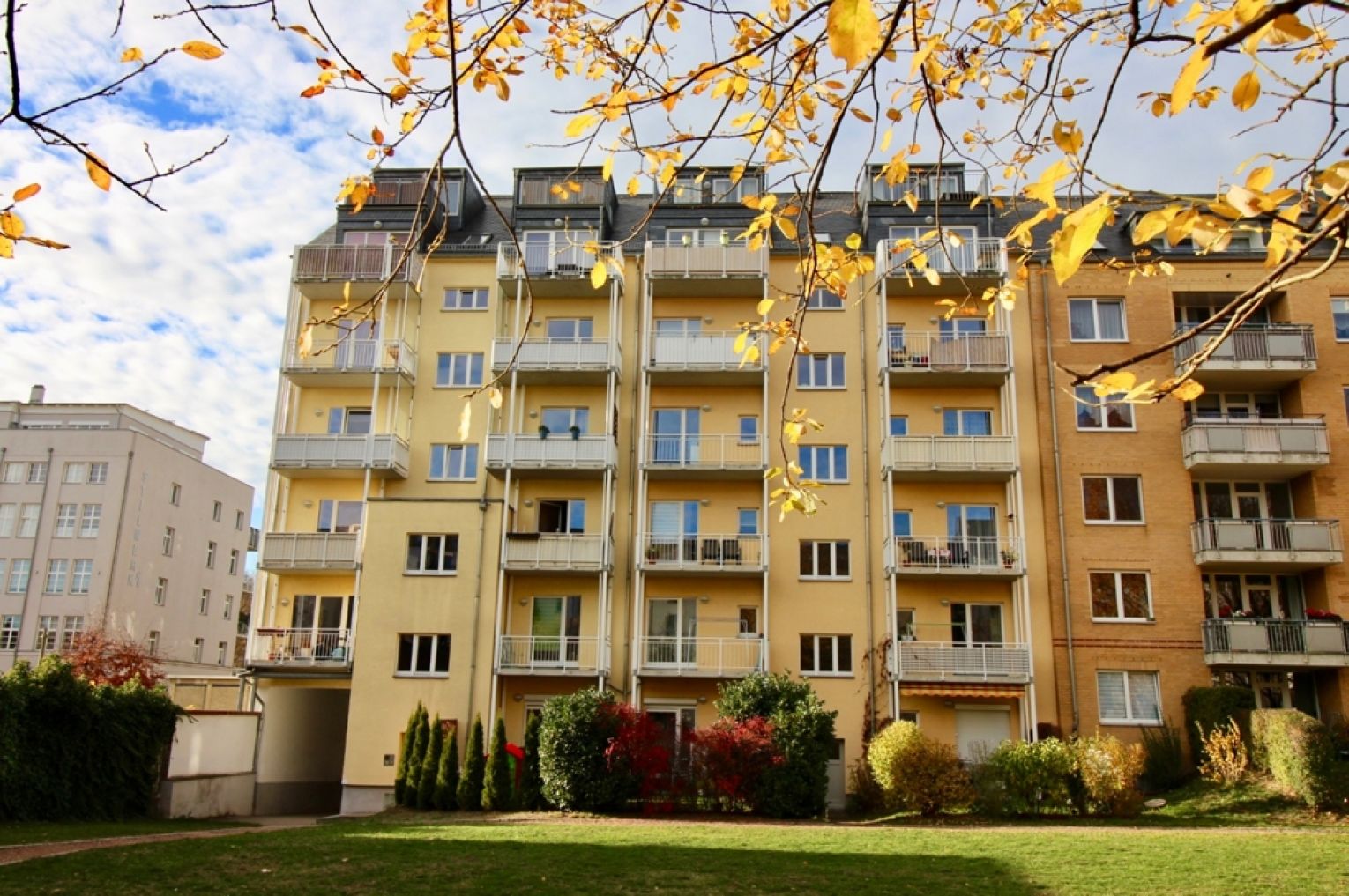 Maisonettewohnung • Dachgeschoss • 3 Zimmer • Tageslichtbad • Terrasse • Balkon • Schloßchemnitz