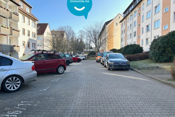3-Raum Wohnung • Einbauküche • Balkon • Stellplatz • Reichenbrand • jetzt kaufen