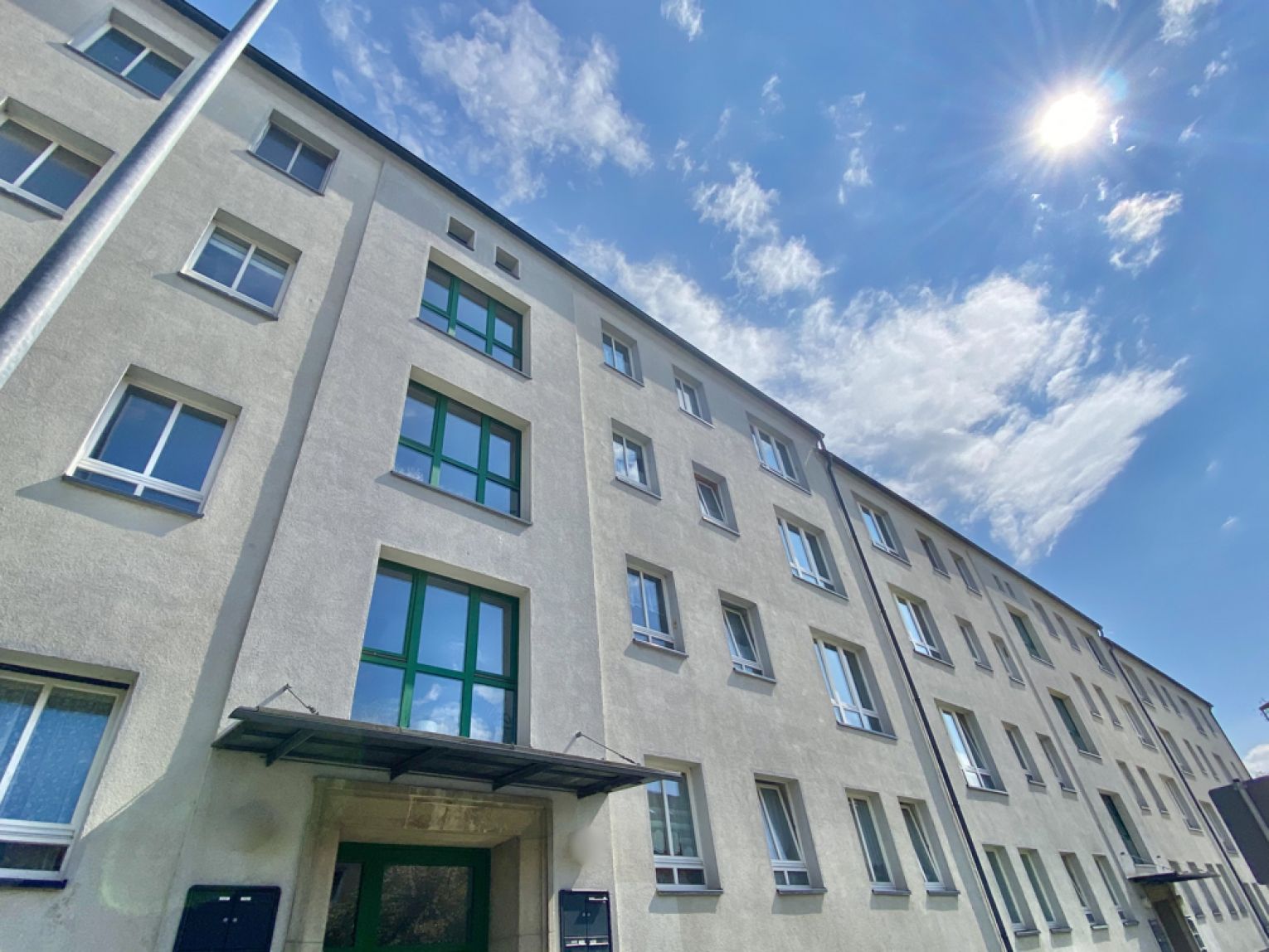 3 Zimmer • Einbauküche • Tageslichtbad • Miete • im Lutherviertel • jetzt Termin vereinbaren