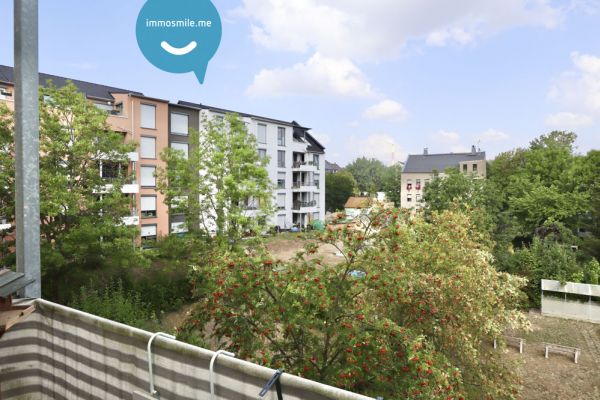 Einbauküche • 3-Raum Wohnung • Tiefgaragenstellplatz • Schloßchemnitz • Balkon • Fahrstuhl • mieten