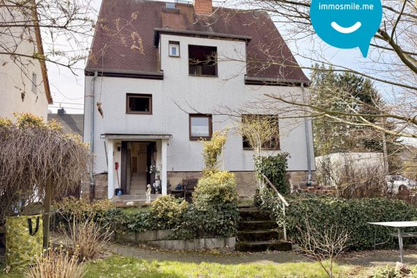 Einfamilienhaus • 5 Zimmer • tolles Grundstück • unterkellert • ruhige Wohnlage • kleine Garage