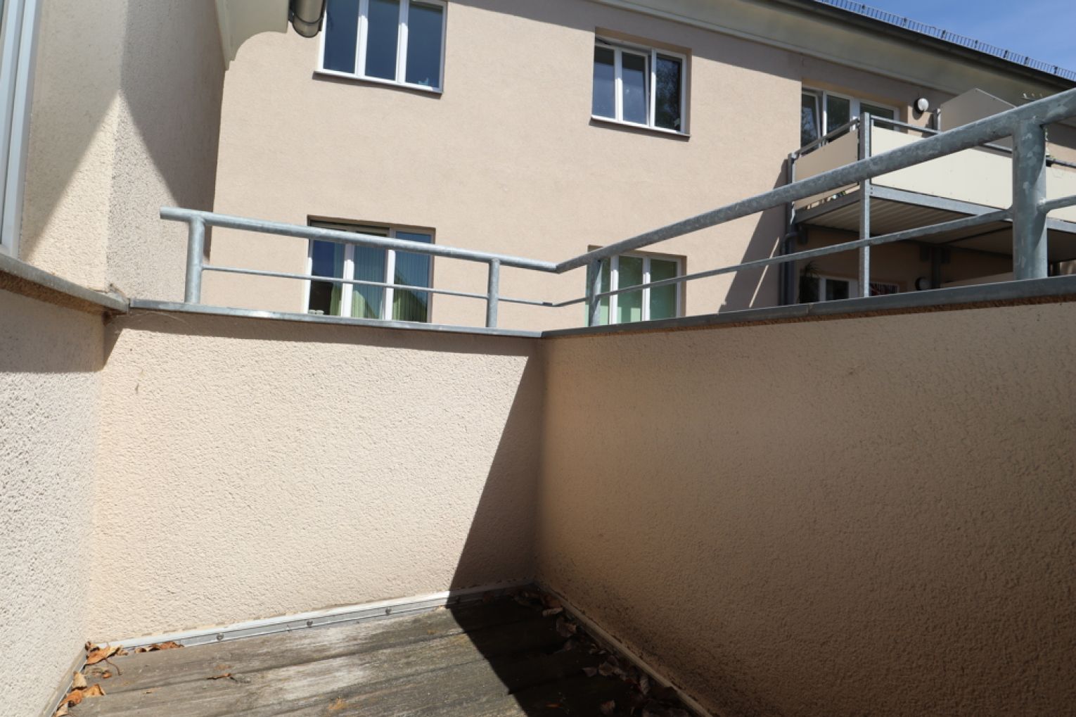 2-Raum Wohnung • Uni-Campus • Balkon • zentrale Lage • in Chemnitz • große Küche • jetzt anrufen 