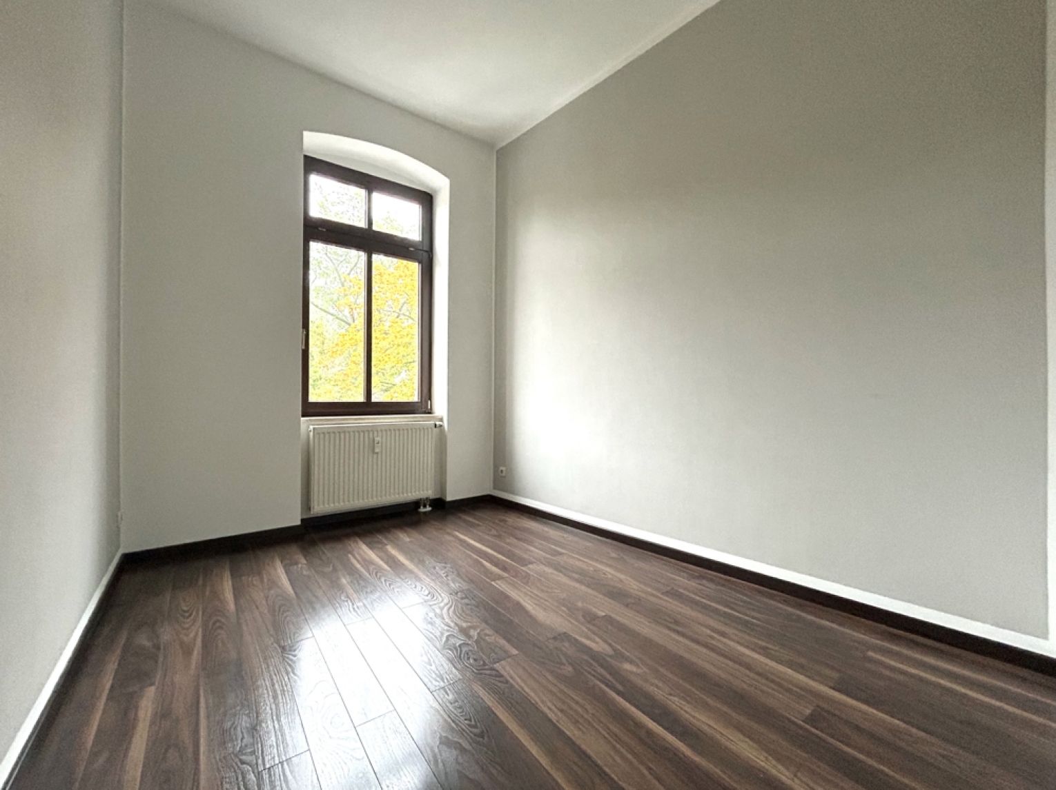 3 Zimmer • im Zentrum • Chemnitz • ruhige Lage • Einbauküche möglich • schnell sein und mieten!