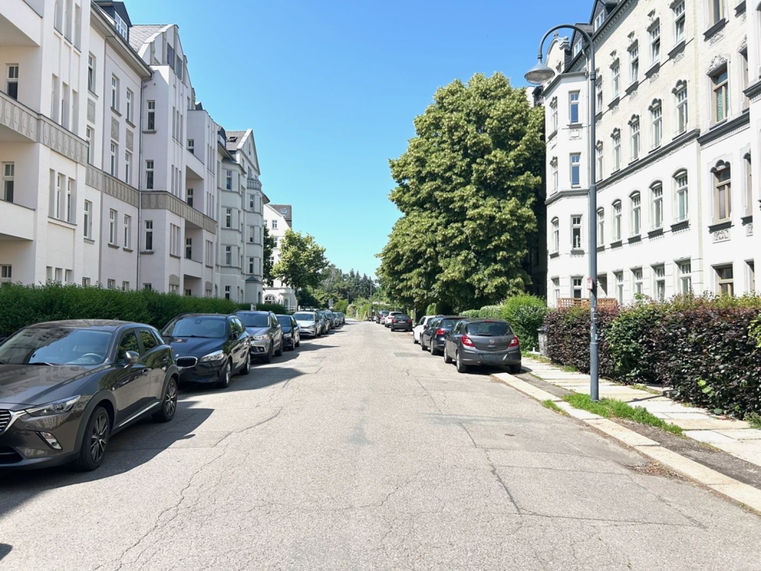 3-Zimmer • Kaßberg • Balkon • perfekte Lage • große Küche • für Familien • zur Miete