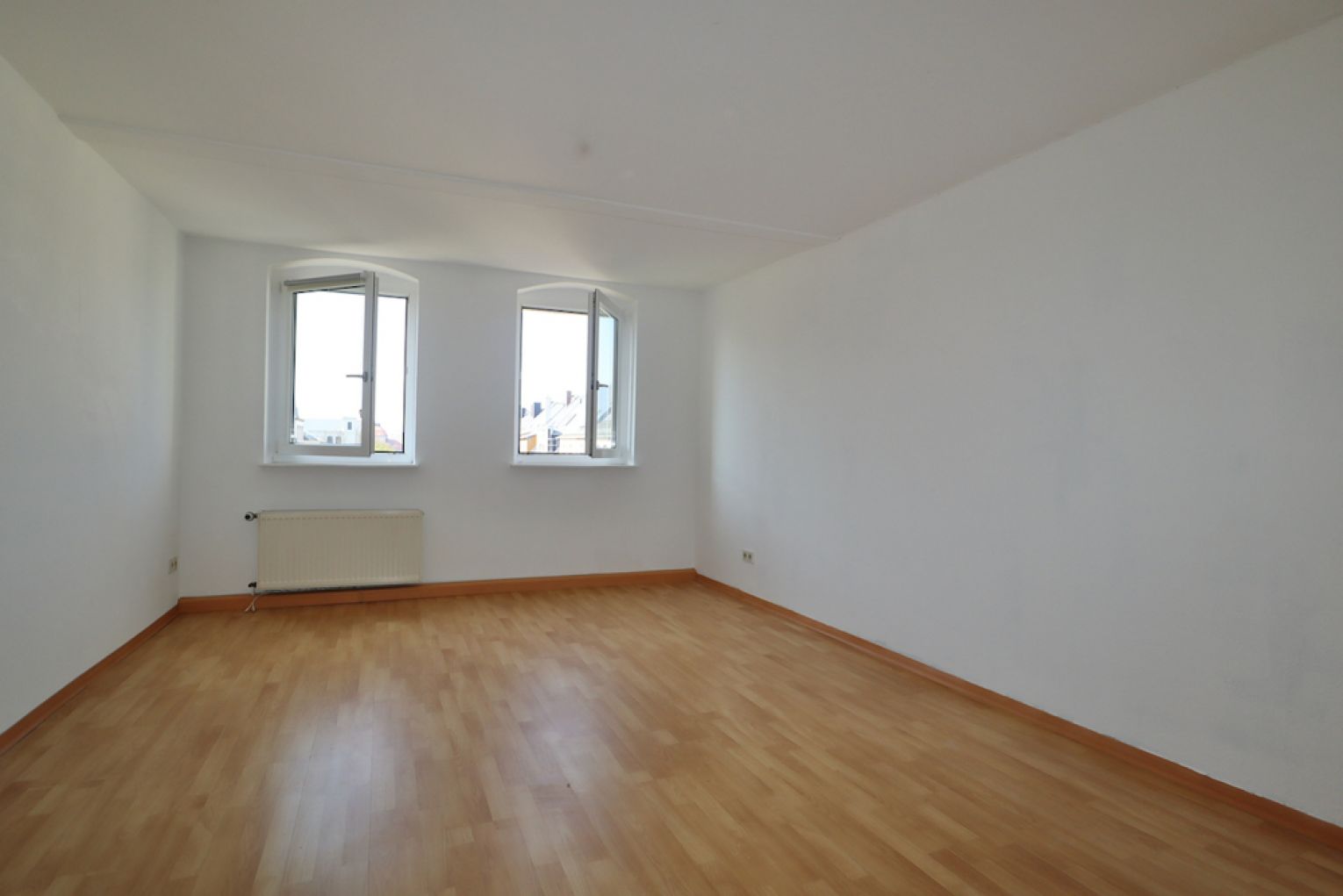 Einbauküche • 3-Zimmer Wohnung• in Chemnitz • am Brühl • WG-geeignet • zur Miete • schnell anschauen