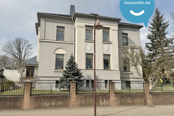 Modernes Bad • große Wohnküche • schöne Stadvilla • Gartennutzung • Stellplatz • Oberlungwitz