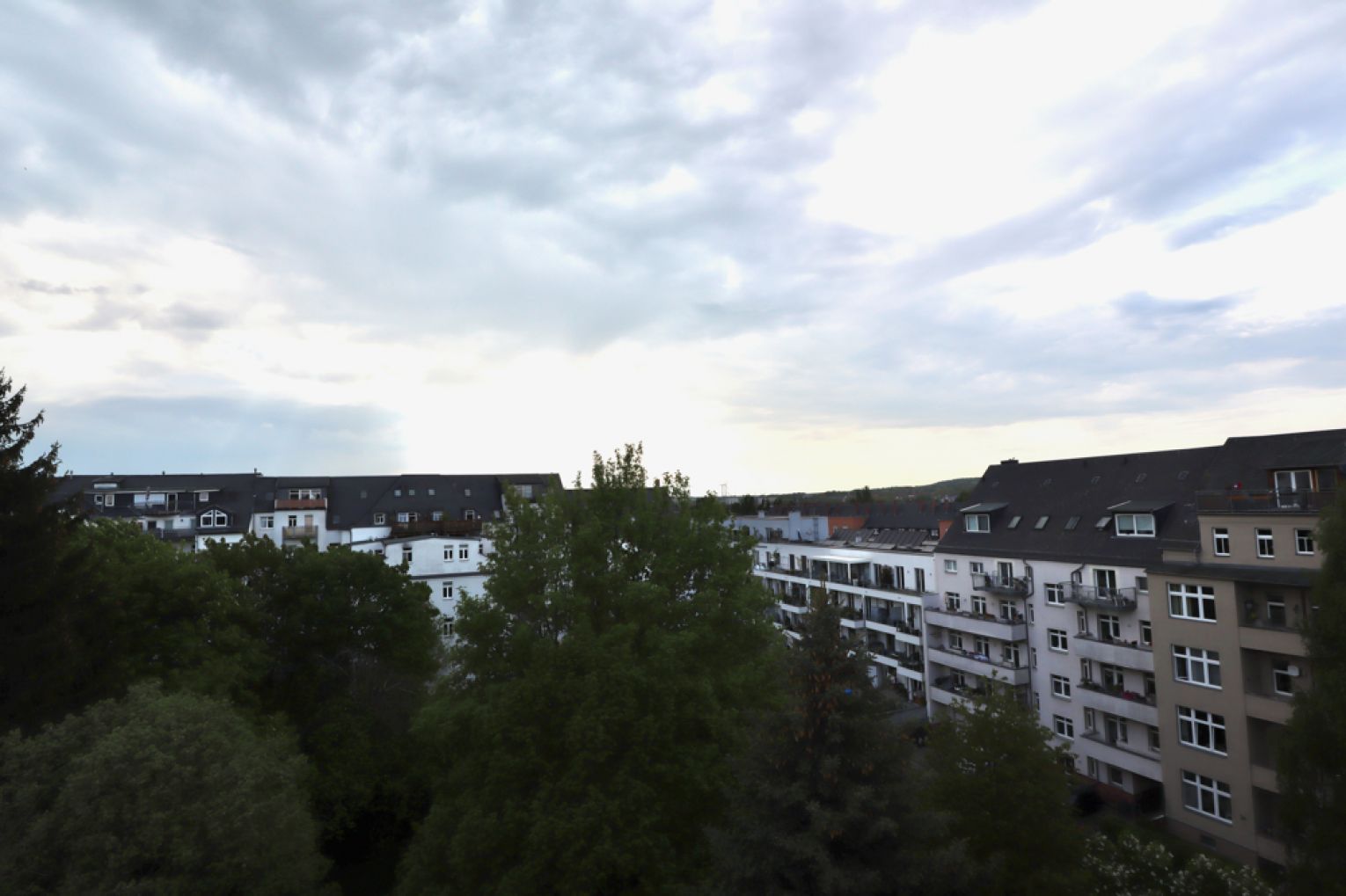 4 Zimmer • Dachgeschoss • mit Balkon • auf dem Kaßberg • in Chemnitz • zum Kauf • Kapitalanlage