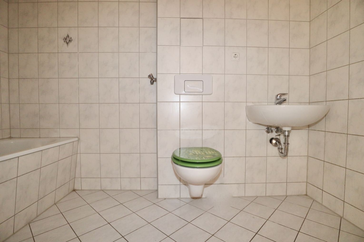 Gutschein • 3-Raum Wohnung • Balkon • Einbauküche • Sonnenberg • jetzt mieten • Kaltmietfrei