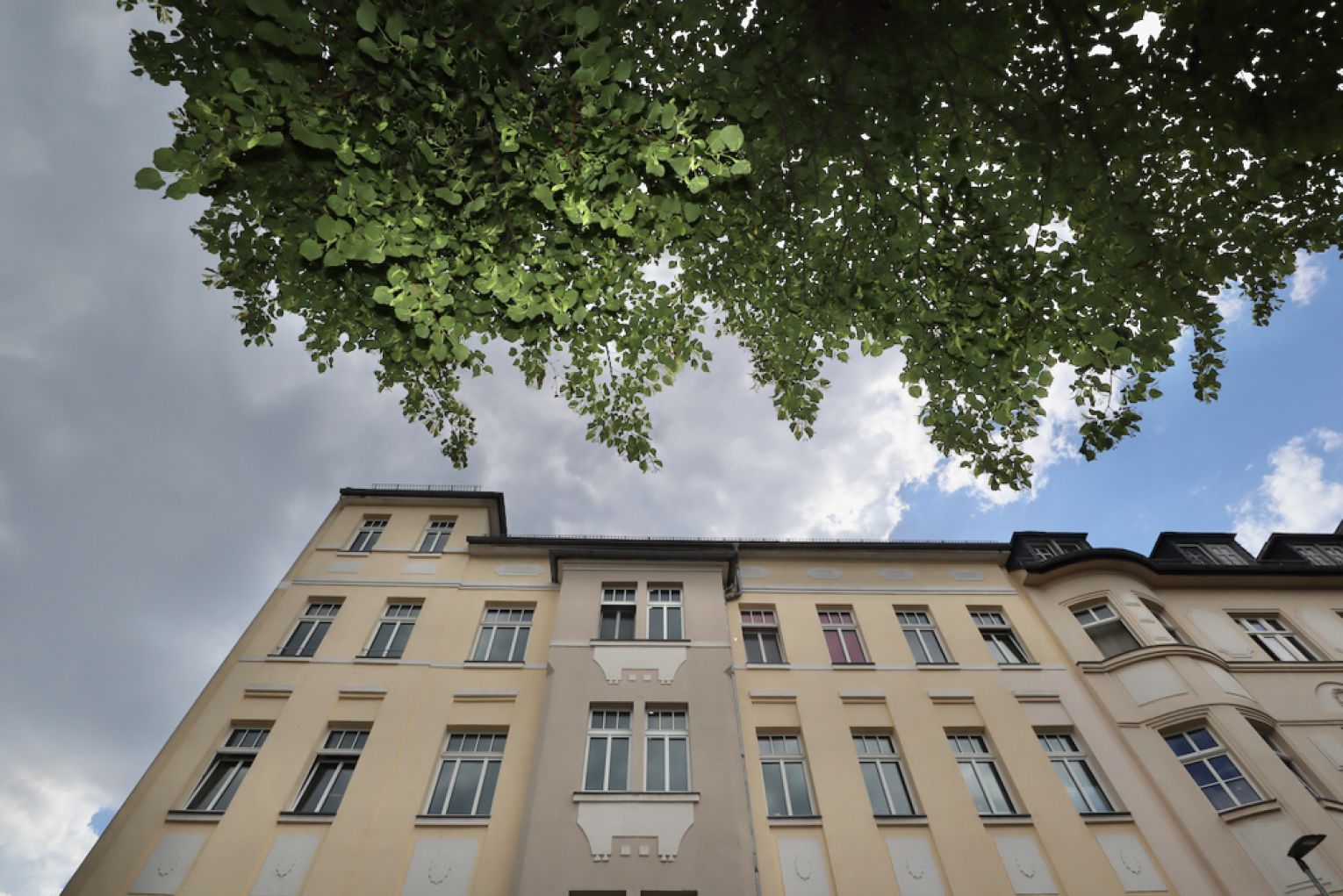 2-Raum • zur Miete • WG-geeignet • mit Einbauküche • Balkon • in Bernsdorf • Chemnitz