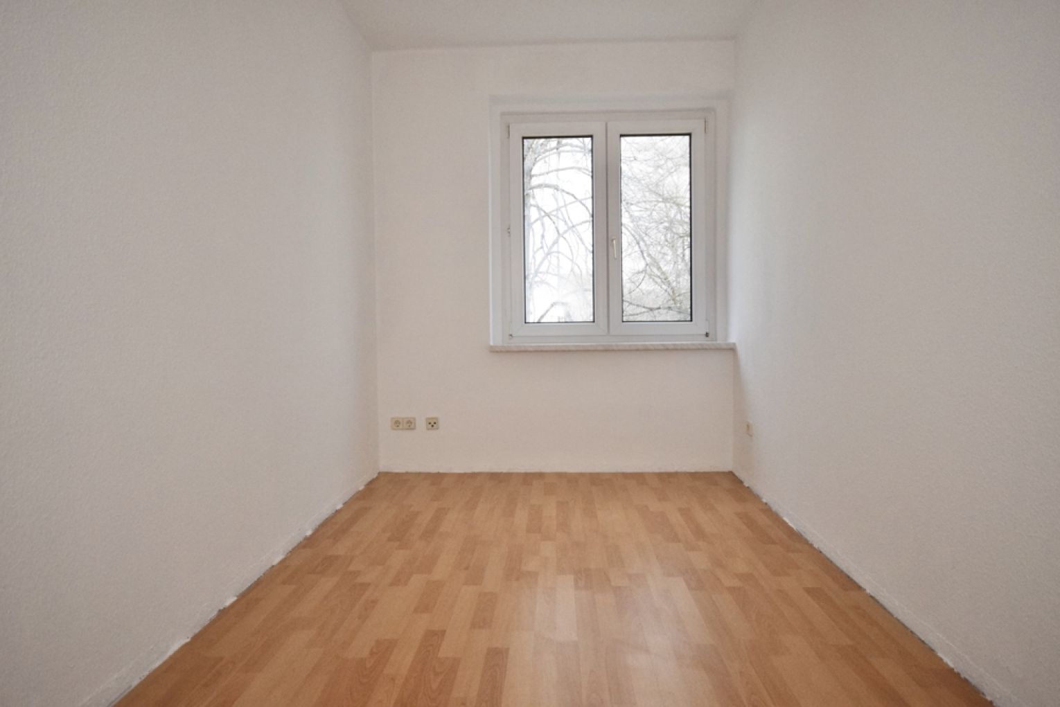 3-Raum • Tageslichtbad mit Wanne • am Heimgarten • Balkon • Top-Preis! • Fussbodenheizung