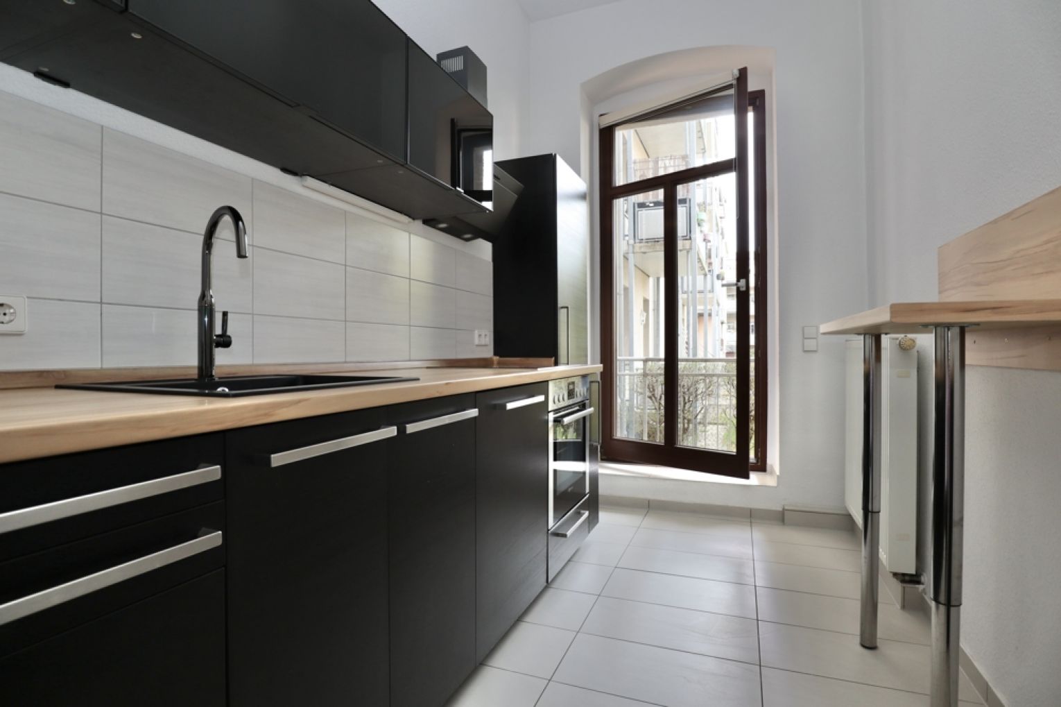 Altendorf •  Chemnitz  • 4- Zimmer • Stellplatz • Balkon • Einbauküche • Erdgeschoss • jetzt Mieten