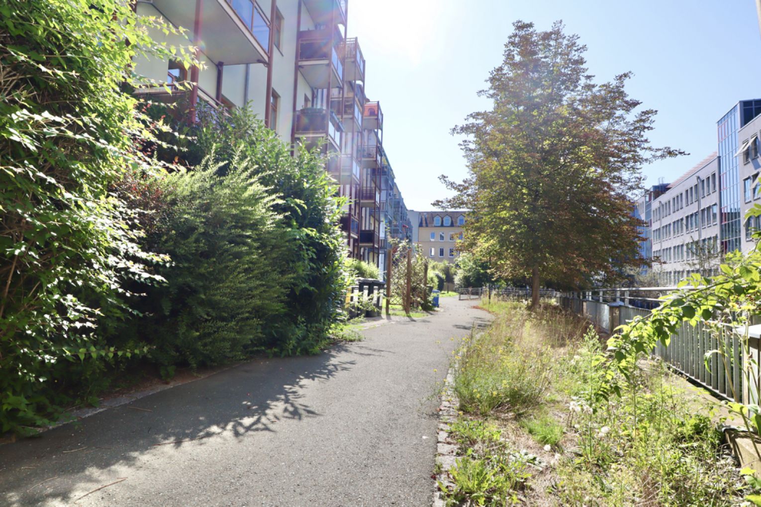 Dachgeschoss • Chemnitz • 2-Raum Wohnung • Schloßchemnitz • Südbalkon • Einbauküche • jetzt anrufen